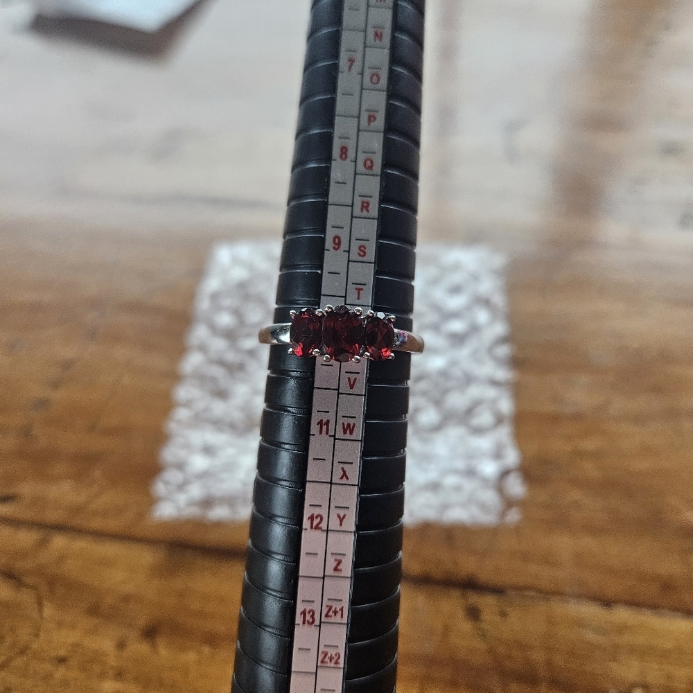 Silver Ruby Gemstone Ring Size 10 - image 4